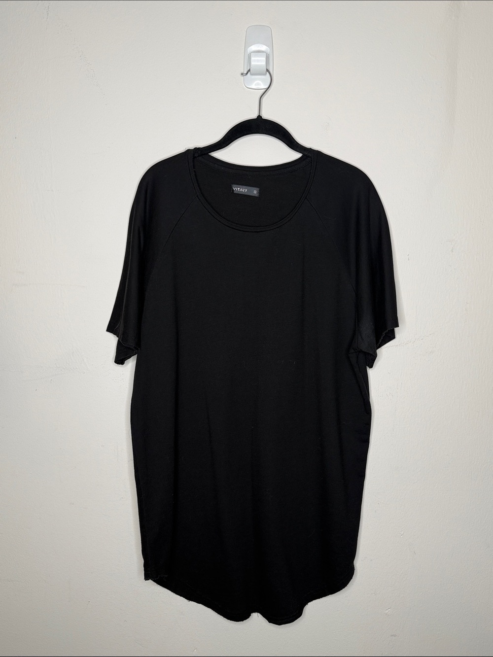 VITALY Essential Men's Black Short Sleeve Crewneck Tee
